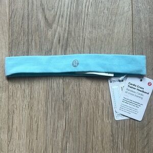 Lululemon Trainer headband